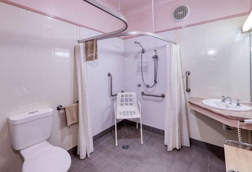 סוויטה משפחתית 2 חדרי שינה, Tumut Farrington Motel