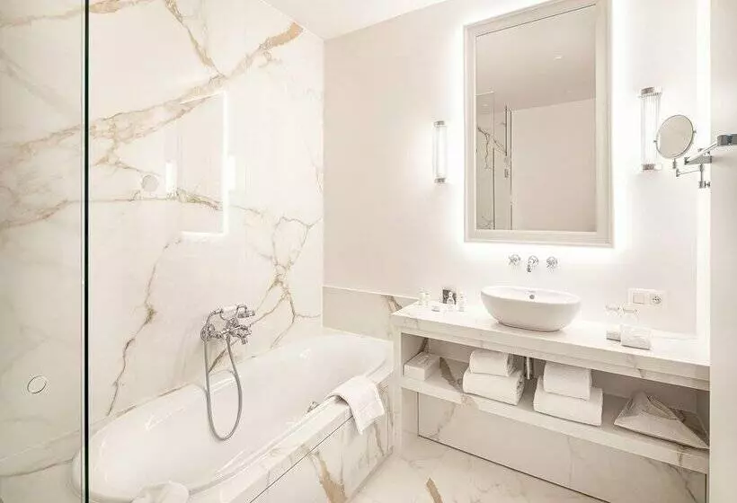 エクゼクティブルーム, De Tuilerieen, Small Luxury Hotels of the World