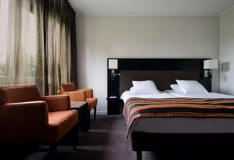 اتاق راحتی, Eurotel Lanaken   Different Hotels