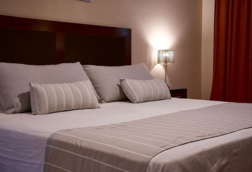 スタンダードシングルルーム, Catalinas Tucuman