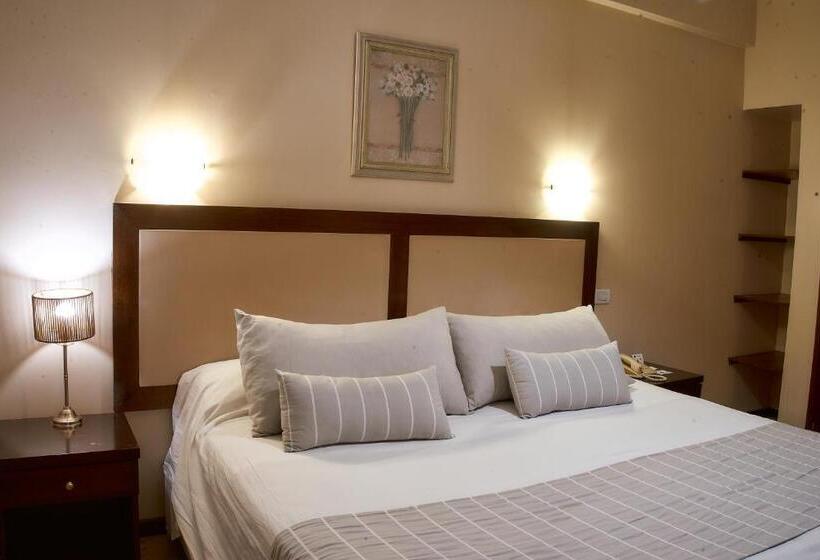 スタンダードルーム, Catalinas Tucuman