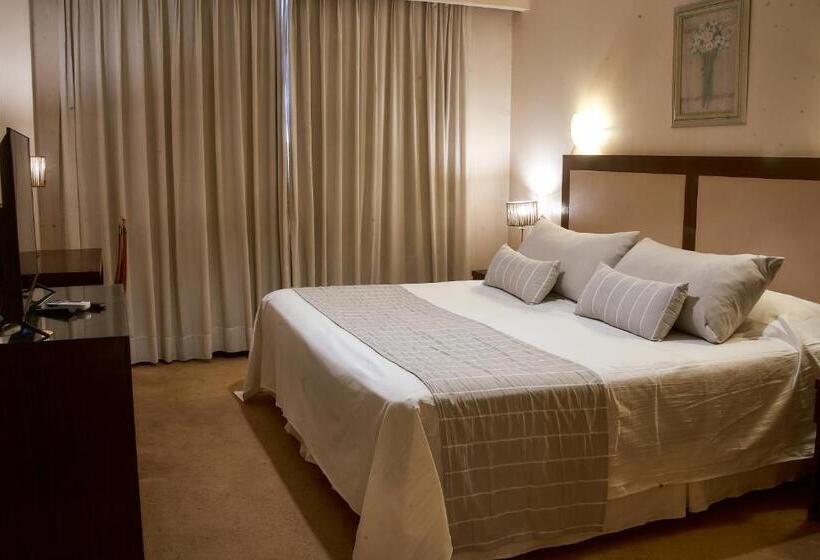 スタンダードルーム, Catalinas Tucuman