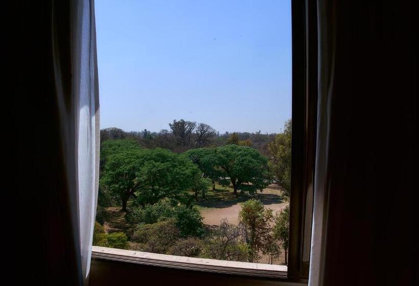 スイート, Catalinas Tucuman