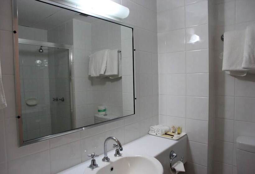 חדר סטנדרט, Charbonnier Motor Inn