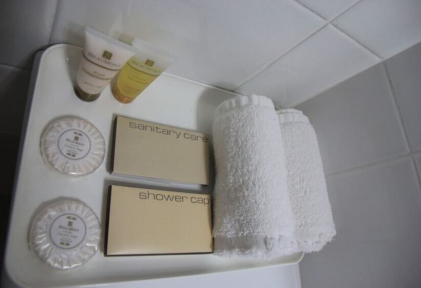 חדר אקונומי, Charbonnier Motor Inn