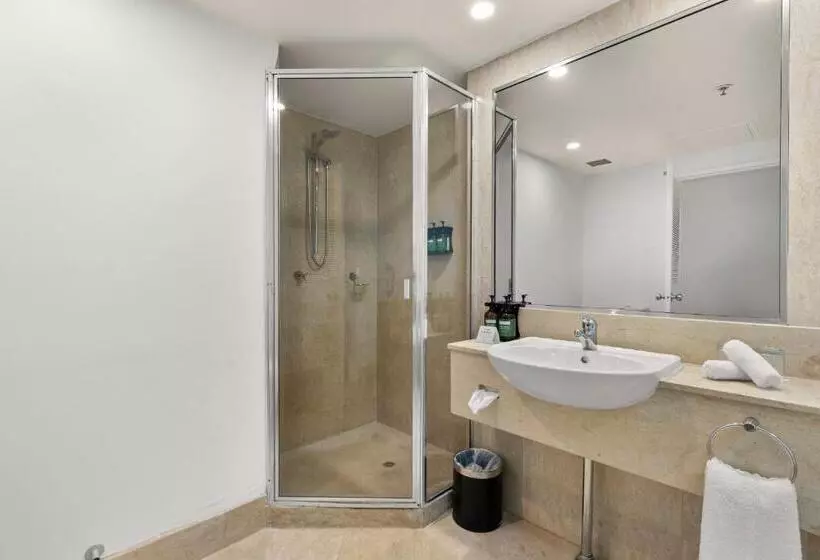 اتاق پرمیوم, Crowne Plaza Surfers Paradise, An Ihg