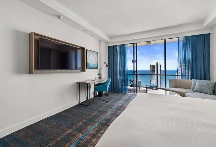 اتاق پرمیوم, Crowne Plaza Surfers Paradise, An Ihg