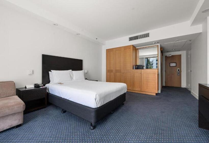 Номер Стандарт Адаптированный для Инвалидов, Crowne Plaza Surfers Paradise, An Ihg