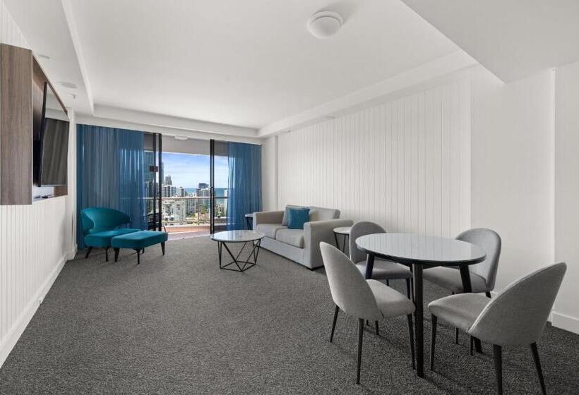 스위트 킹사이즈 침대, Crowne Plaza Surfers Paradise, An Ihg