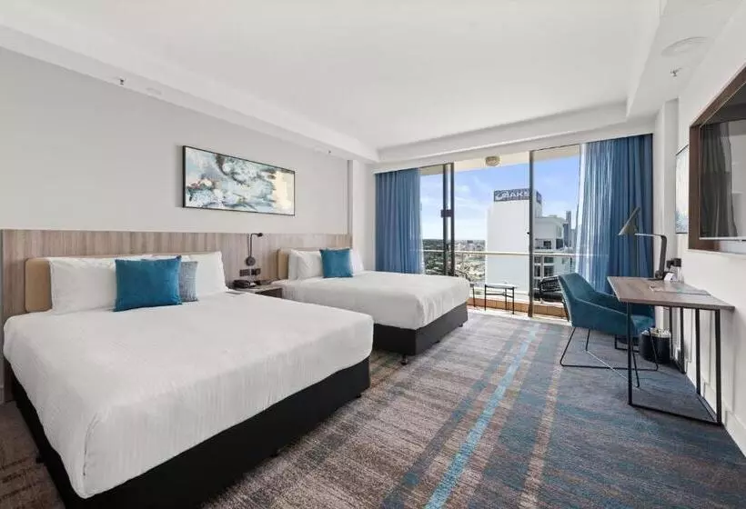 اتاق پرمیوم با چشمانداز دریا, Crowne Plaza Surfers Paradise, An Ihg