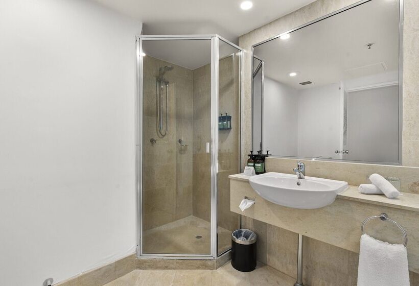 프리미엄 룸 바다 전망, Crowne Plaza Surfers Paradise, An Ihg