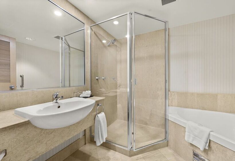 Номер Стандарт 2 Двуспальные Кровати, Crowne Plaza Surfers Paradise, An Ihg