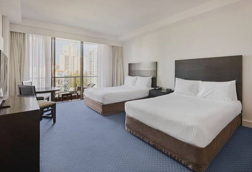 Номер Стандарт 2 Двуспальные Кровати, Crowne Plaza Surfers Paradise, An Ihg