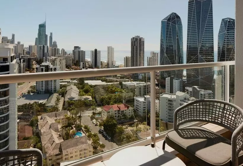 オーシャンビュースイート, Crowne Plaza Surfers Paradise By Ihg
