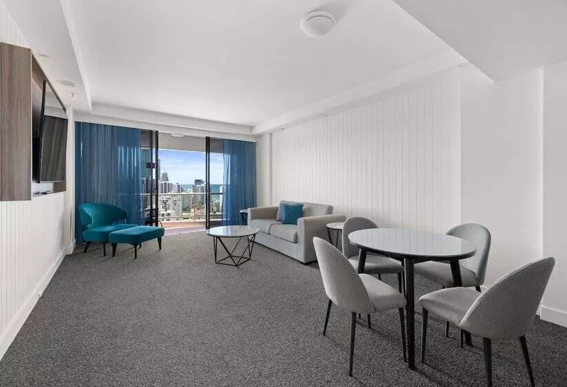 オーシャンビュースイート, Crowne Plaza Surfers Paradise By Ihg