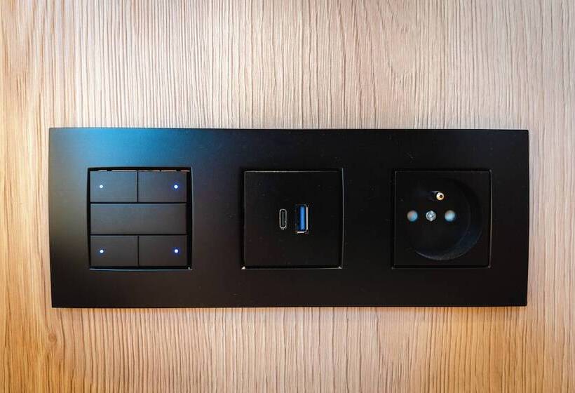 Номер Стандарт, Golden Tree