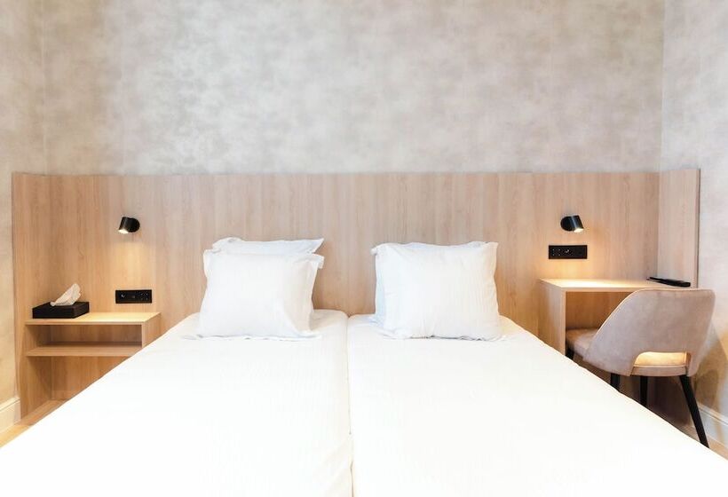 Номер Стандарт, Golden Tree