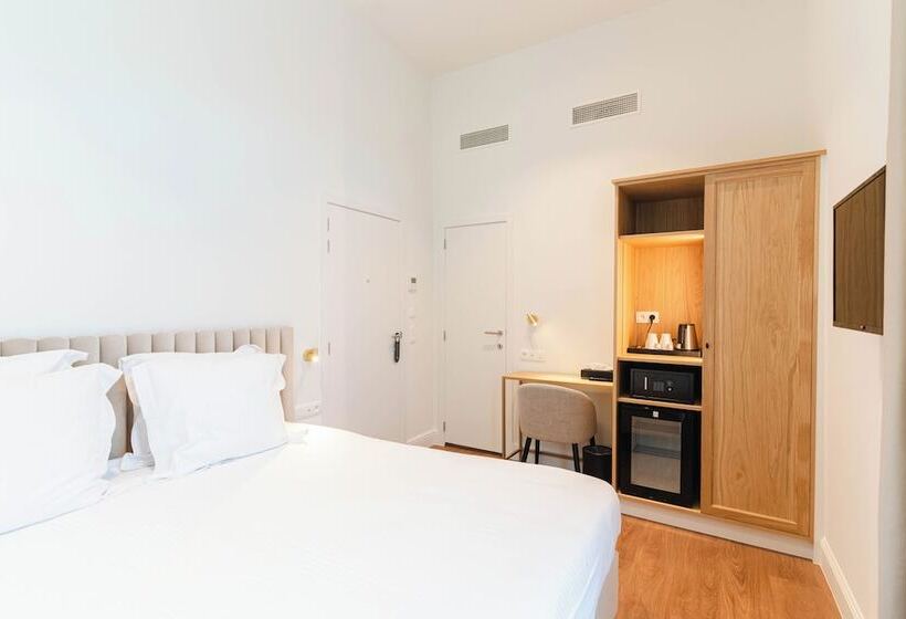 Номер Deluxe, Golden Tree