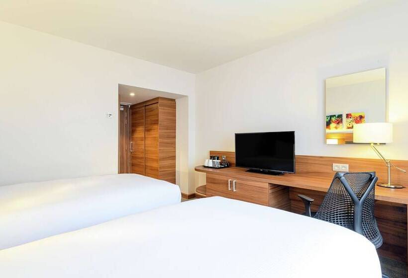 اتاق استاندارد, Hilton Garden Inn Brussels City Centre