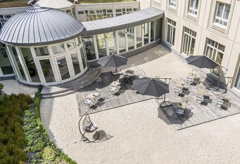 اتاق استاندارد با چشم‌انداز باغ, Hilton Garden Inn Brussels City Centre