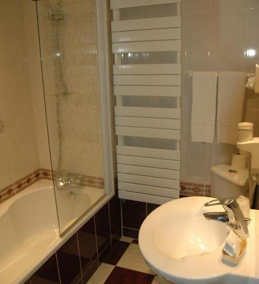 غرفة قياسية, Hôtel Le Relais Du Marquis