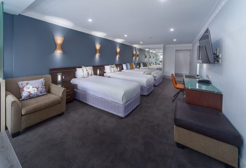 디럭스 룸, Hyde Park Inn