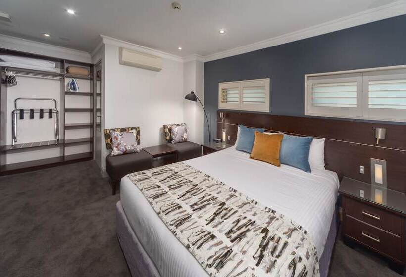 غرفة إقتصادية, Hyde Park Inn