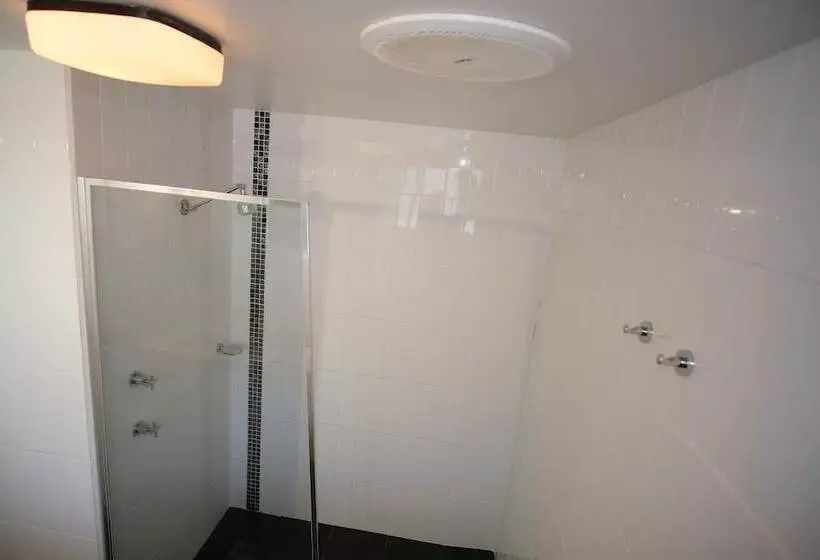 デラックスルーム, Marco Polo Motor Inn Taree