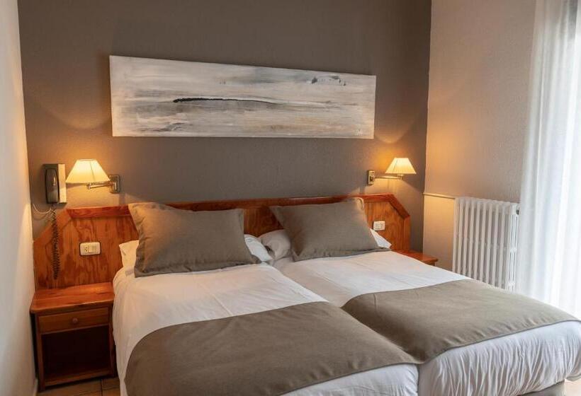 اتاق استاندارد, Paris