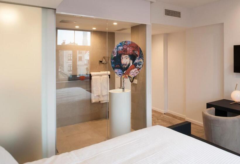 חדר סטנדרט, Portinari