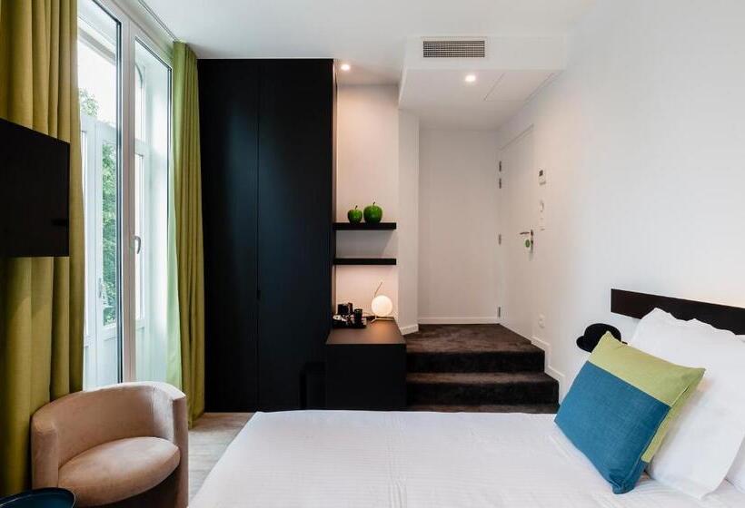 חדר סופריור, Portinari