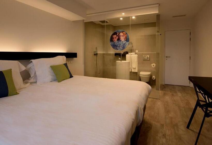 חדר אקונומי, Portinari