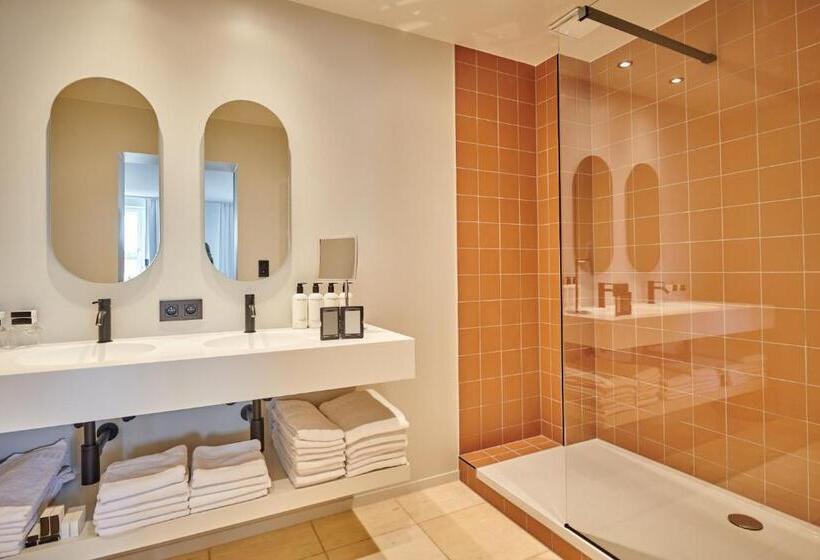 דירת דופלקס בת חדר שינה 1, Portinari