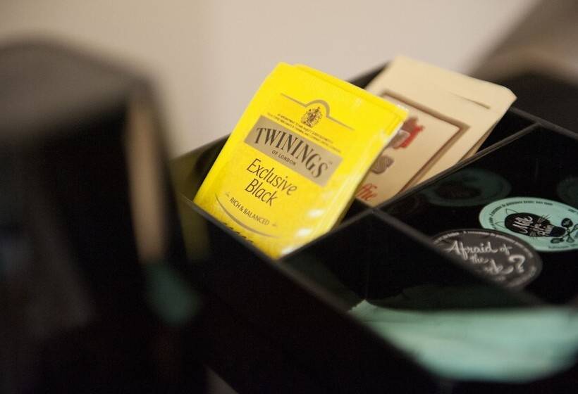 חדר אקונומי יחיד, Portinari