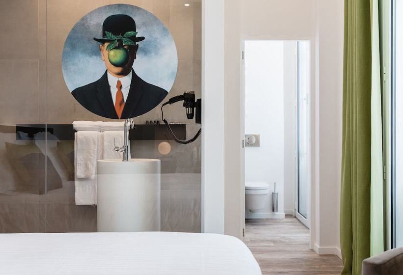 חדר סופריור, Portinari