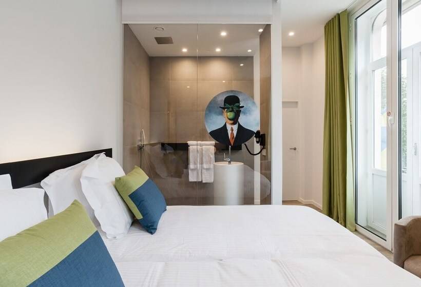 חדר סופריור, Portinari