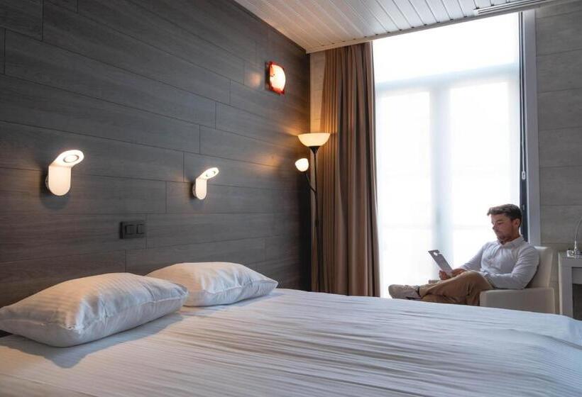 Номер Superior, Richmond