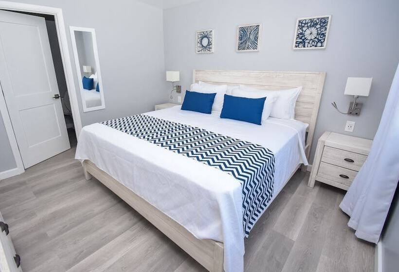 سوییت با چشمانداز دریا, Siboney Beach Club