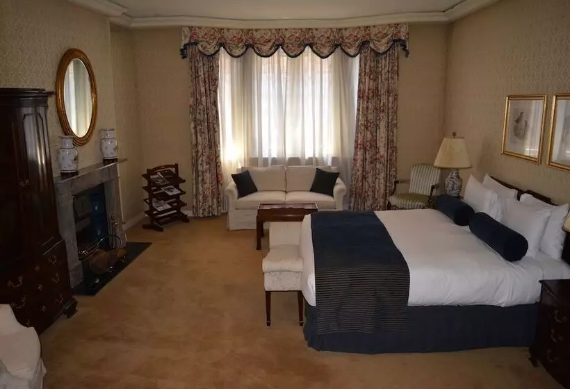 سوئیت پرزیدنت, Sir Stamford Circular Quay
