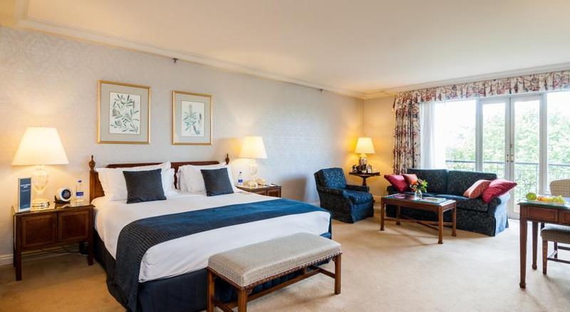 스탠다드 룸 킹사이즈 침대, Sir Stamford Circular Quay