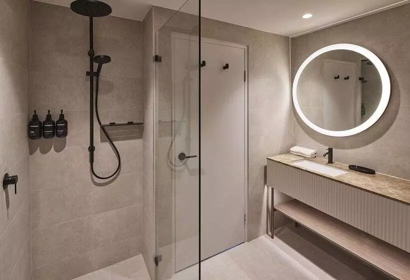 سوئیت با تخت بزرگ, Rydges North Sydney