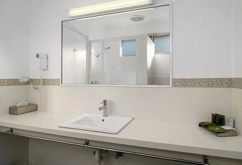 اتاق اجرایی, Stagecoach Motel Wodonga