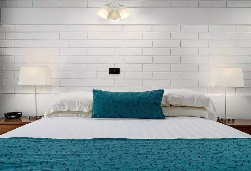 اتاق اجرایی, Stagecoach Motel Wodonga