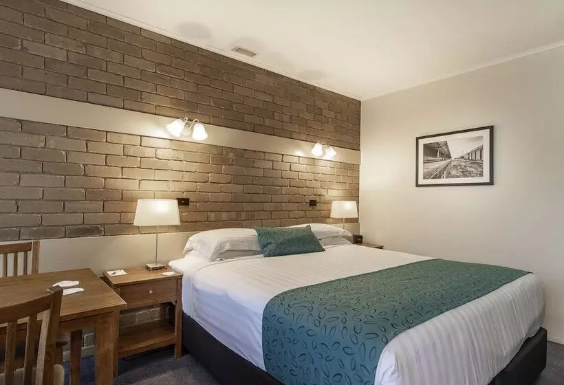 キングサイズベッドのスイートルーム, Stagecoach Motel Wodonga
