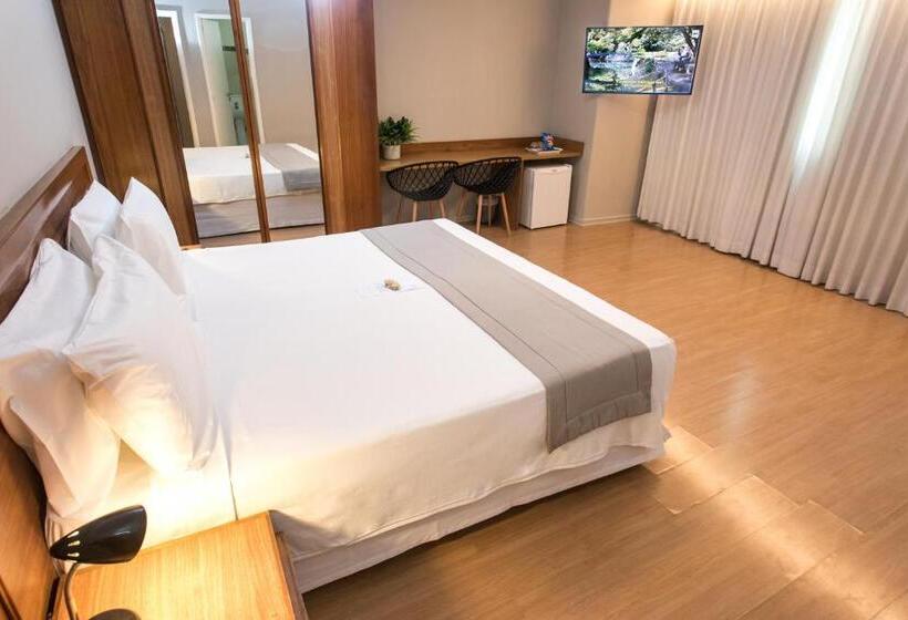 اتاق استاندارد با تخت بزرگ, Regency Park