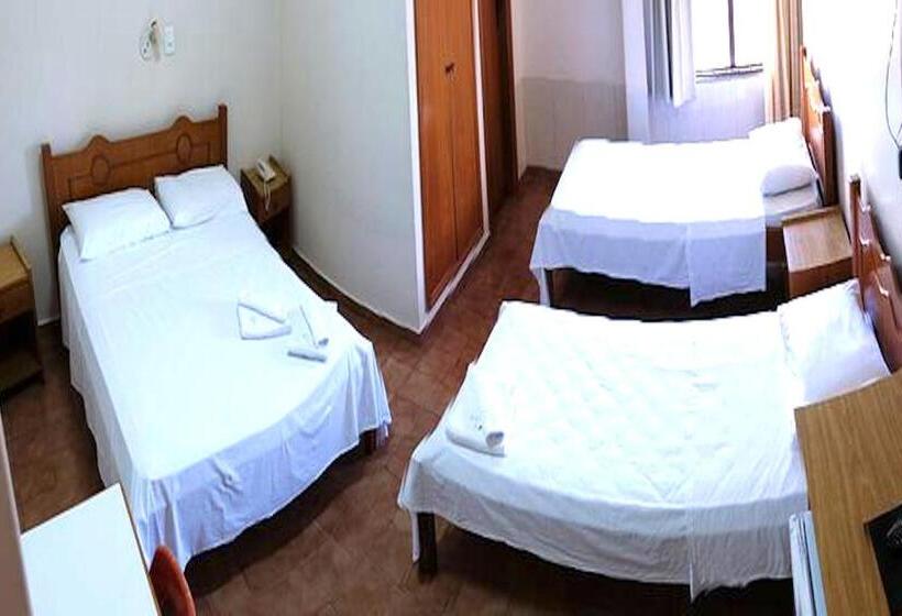 غرفة قياسية رباعية, Almanara Cuiabamato Grossobrasil