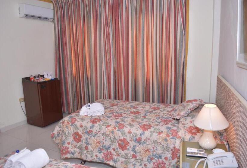 اتاق استاندارد, America