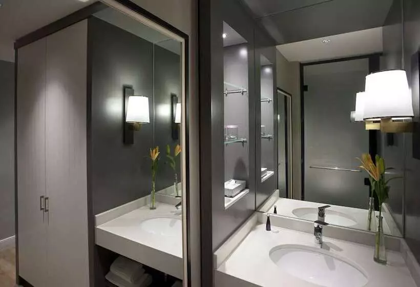 اتاق سوپریور, Avani Gaborone Resort & Casino
