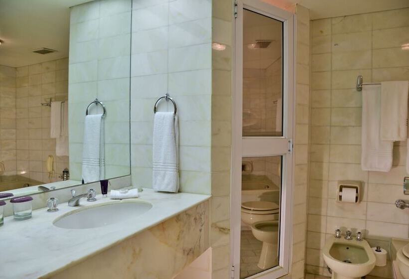 スイート, Avani Gaborone Resort & Casino