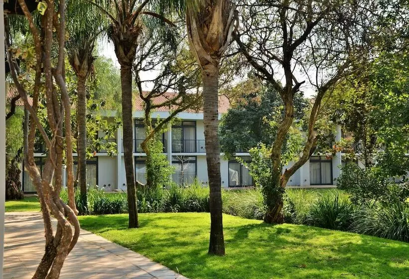 سوییت, Avani Gaborone Resort & Casino